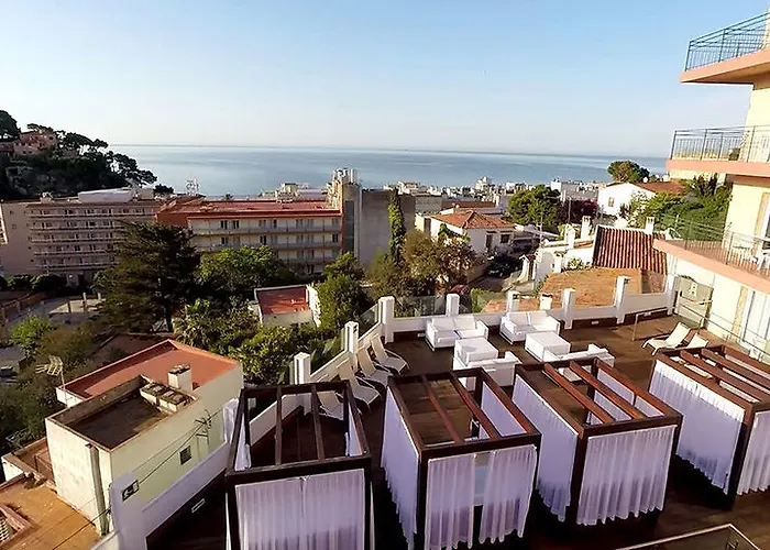 Hotel Alegria Sun Village 4*