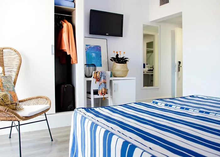 Hotel Alegria Sun Village 4*