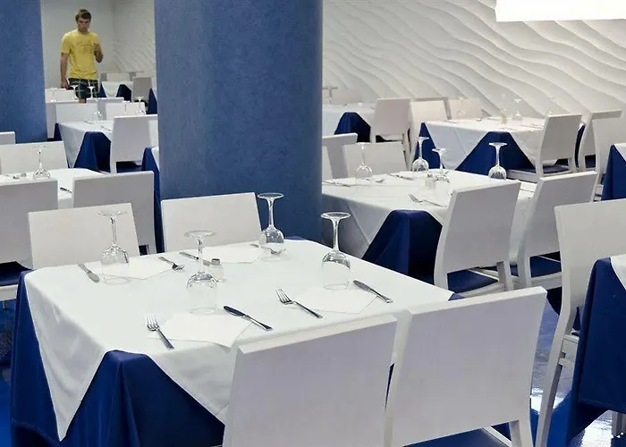 Hotel Alegria Sun Village